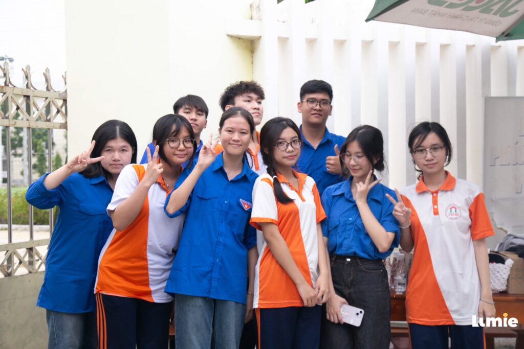 Tiếp sức tuyển sinh
